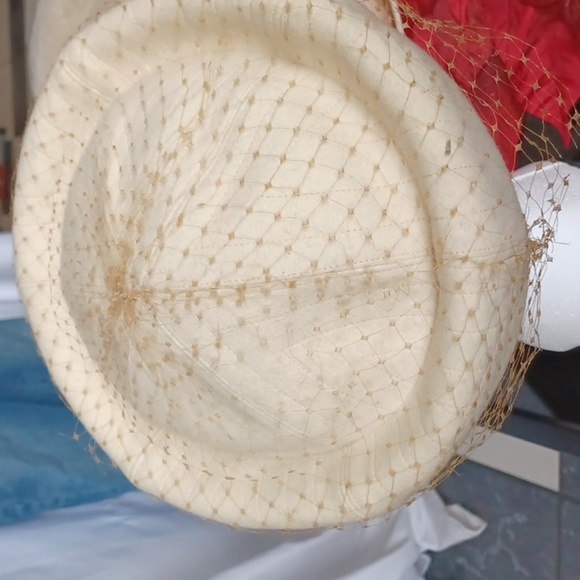 Vintage I. Magnin Felt & netting Hat - Picture 3 of 8